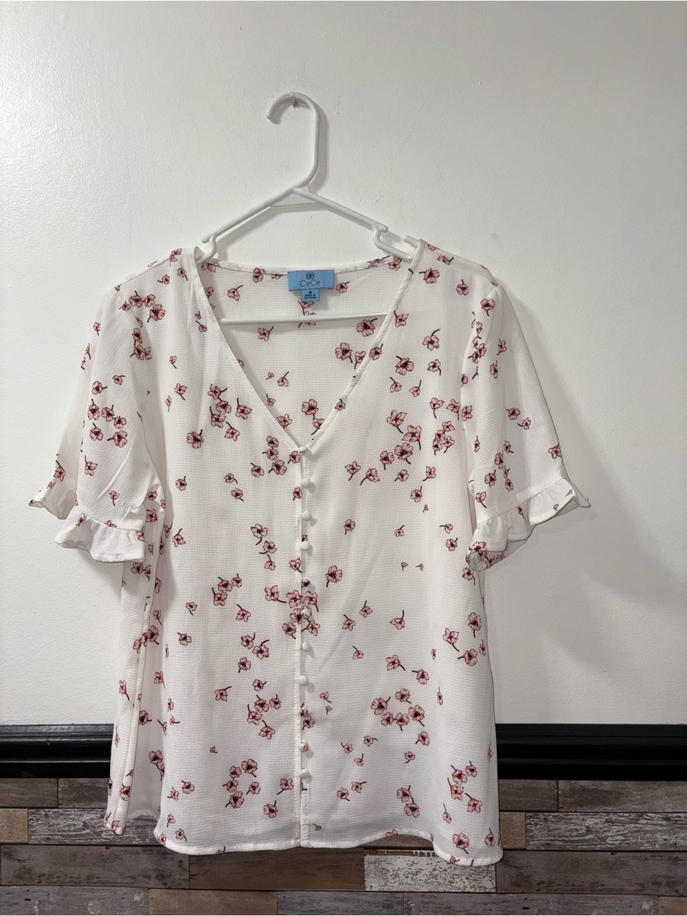 CeCe White Blouse with Pink Floral Print Button Front Size Medium